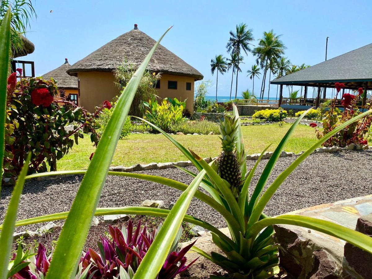 Lemon Beach Resort Elmina Esterno foto